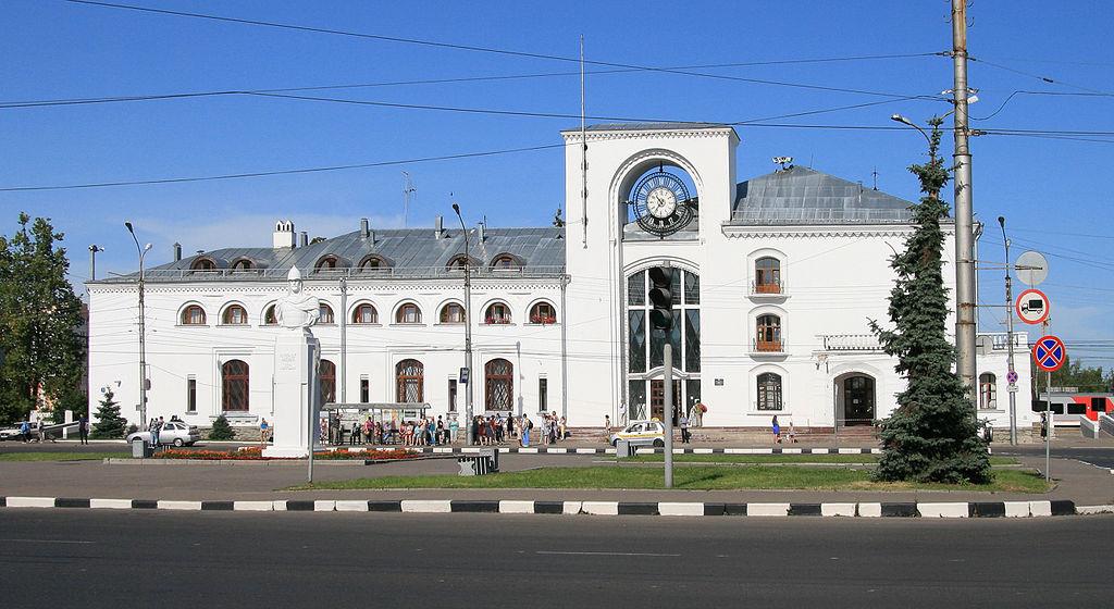 Железнодорожный вокзал Новгород