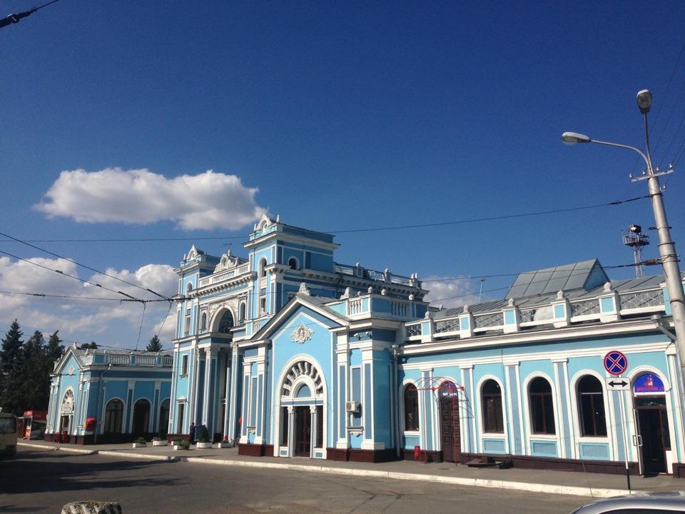 Железнодорожный вокзал Ставрополь